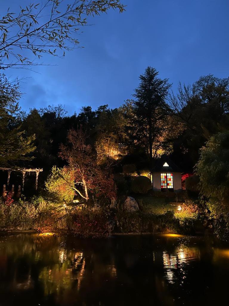 L'Autre Paradis Poligny  Luaran gambar
