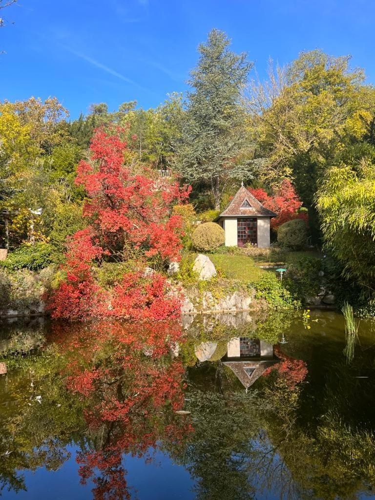 L'Autre Paradis Poligny  Luaran gambar
